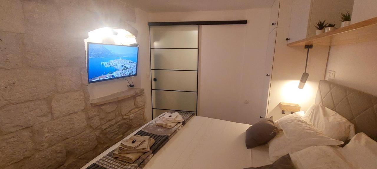 Apartment Magical Oasis For Two In Old Town *
